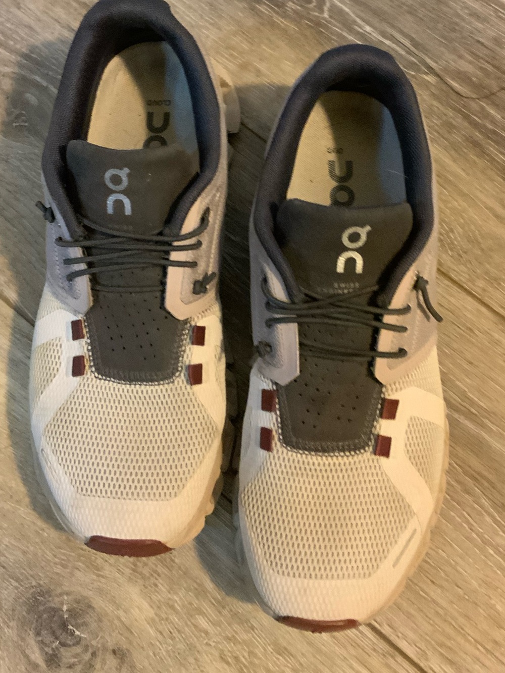 On Running Men’s Sneakers in Beige, Gray and Burgundy
